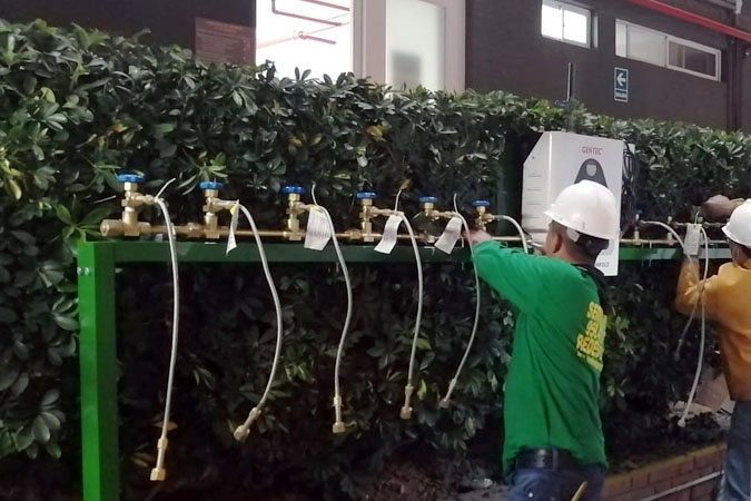 Proyectos instalación de manifold automático de oxigeno en clínica montefiori